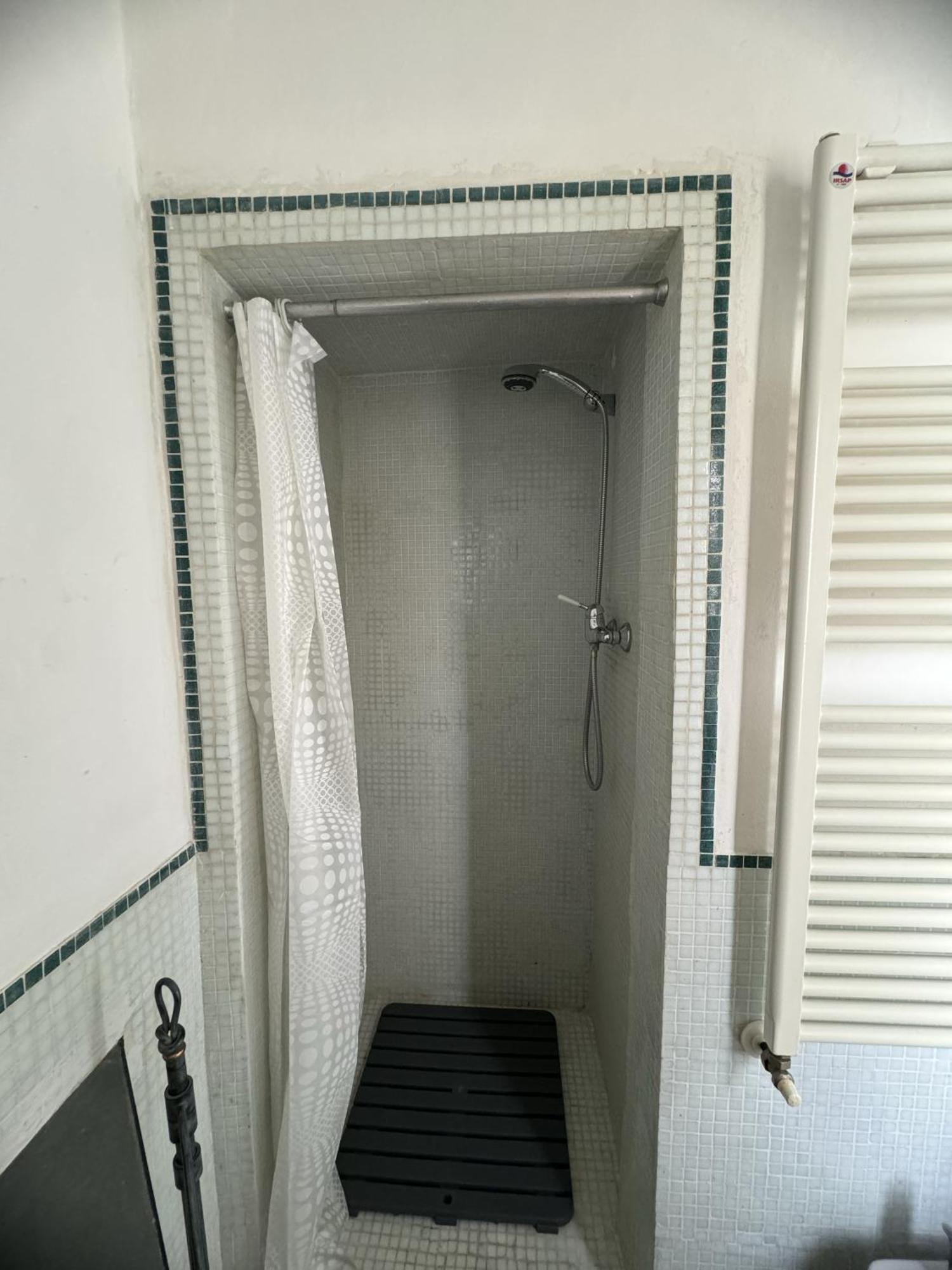 Maison Leone Apartment Равенна Экстерьер фото