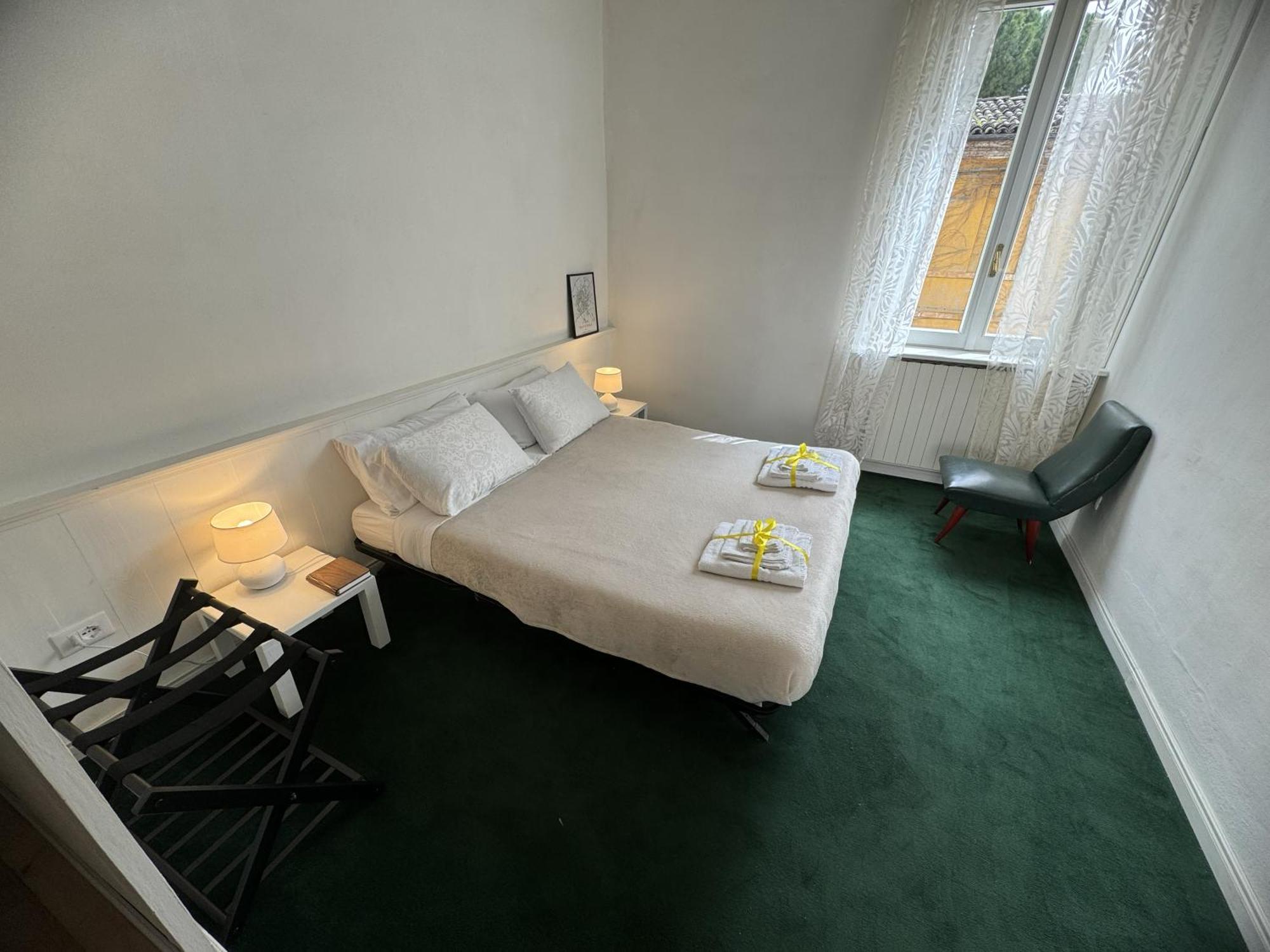 Maison Leone Apartment Равенна Экстерьер фото
